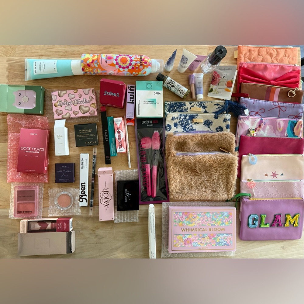 45pc NEW Luxury Makeup Hair MOSTLY Full size Blush Brow Eye Pallette Lip Lot